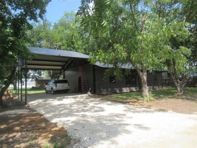 Lake Home For Sale in Gordonville, Texas