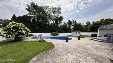 Welcome to this stunning Colonial tucked away on a private - photo 32
