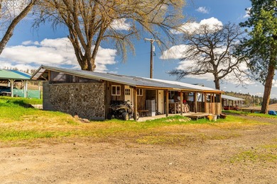 A once-in-a-generation opportunity to acquire one of Oregon's - photo 37