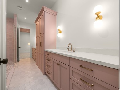 Welcome home to this stunning brand new luxury custom rambler - photo 38