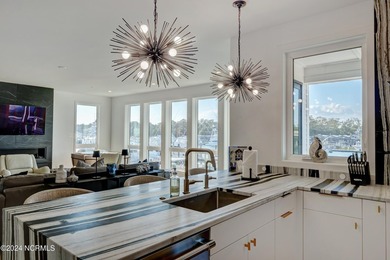 Experience modern waterfront luxury with some of the most - photo 39