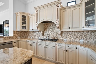 Discover true luxury in this stunning Arthur Rutenberg Estate - photo 40