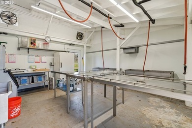 A once-in-a-generation opportunity to acquire one of Oregon's - photo 40