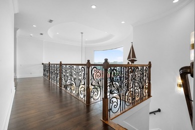 Discover true luxury in this stunning Arthur Rutenberg Estate - photo 45