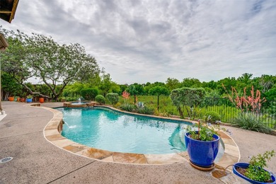 Welcome home to this stunning, move-in ready Huntington home - photo 2