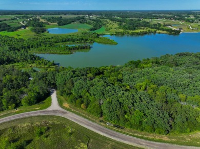 Lake Acreage For Sale in Moravia, Iowa