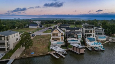 Welcome to 144 Riverfront Lane in Kingsland, where luxury lake - photo 3