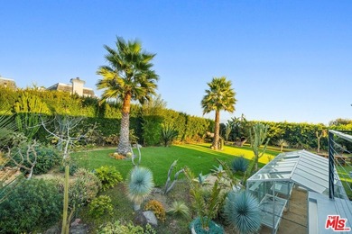 Wide open ocean views, a huge lush yard, and a resort-style - photo 15