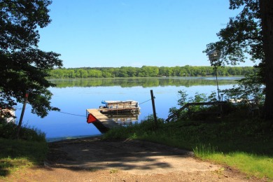 Buffalo Lake Condo For Sale in Montello Wisconsin