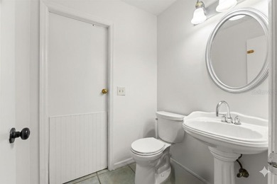 Back on the market! Updated and ready! Welcome to your private - photo 4