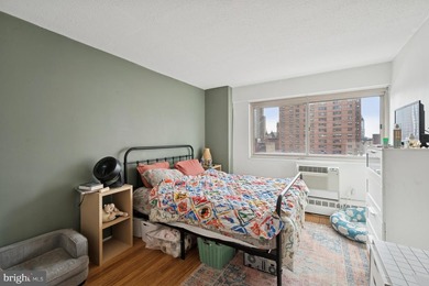 ALL UTILITIES INCLUDED in this beautiful one-bedroom, one-bath - photo 7