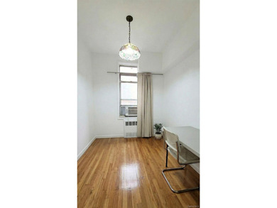 4107 Bowne St 3F - photo 8