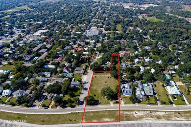 Prime 2.6-acre lot with 216 feet of sandy beach frontage - photo 2