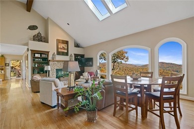 This beautiful 5BDRM/3FB/2HB Country-Traditional home enjoys an - photo 12
