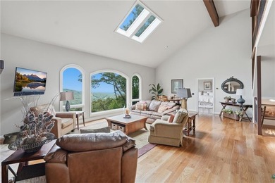 This beautiful 5BDRM/3FB/2HB Country-Traditional home enjoys an - photo 13