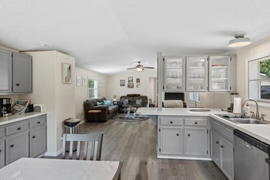 Lake Arrowhead Lake Access Manufactured Home. Fully furnished - photo 16