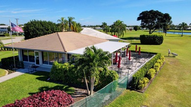 Welcome to this charming single-story home in Palm Beach - photo 19