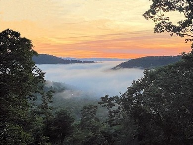 This beautiful 5BDRM/3FB/2HB Country-Traditional home enjoys an - photo 29