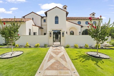 This extraordinary Spanish Colonial estate was featured in the - photo 2