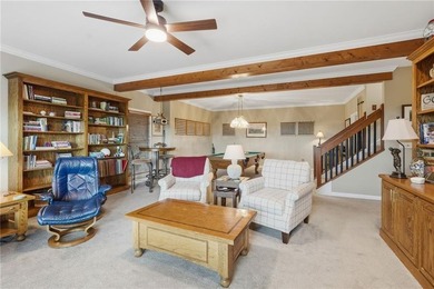 This beautiful 5BDRM/3FB/2HB Country-Traditional home enjoys an - photo 43