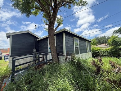 Occupied property on a month to month lease but can do an - photo 7