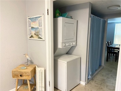 Occupied property on a month to month lease but can do an - photo 10