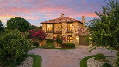 Experience the finest in golf course living at this exceptional - photo 3
