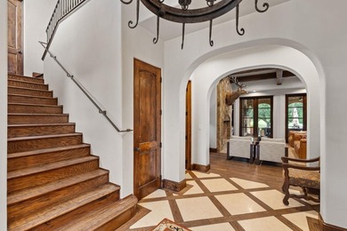 Experience the finest in golf course living at this exceptional - photo 5
