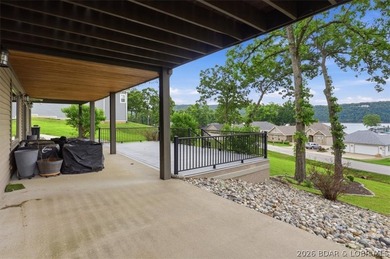 Step inside this stunning 4 bedroom 4 bathroom home, where - photo 29