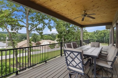 Step inside this stunning 4 bedroom 4 bathroom home, where - photo 31