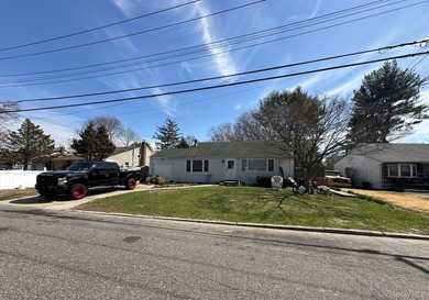 This Split Style Home Features 3 Bedrooms, 2 Full Baths, Eat In - photo 3