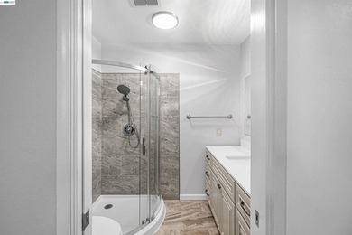 Great new listing nestled in the desirable hills of E. Richmond - photo 34