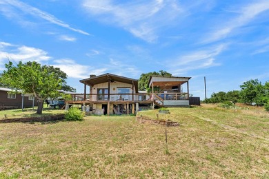 Lake Time Starts Here! Enjoy breathtaking, unobstructed views of - photo 4
