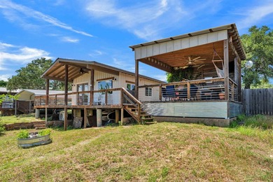 Lake Time Starts Here! Enjoy breathtaking, unobstructed views of - photo 5