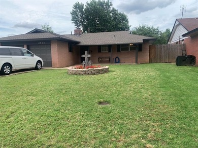 Lake Overholser Home Sale Pending in Bethany Oklahoma