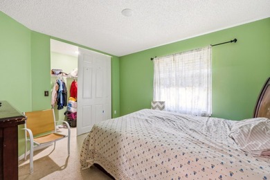 Welcome to this spacious five-bedroom, two-and-a-half-bath - photo 14