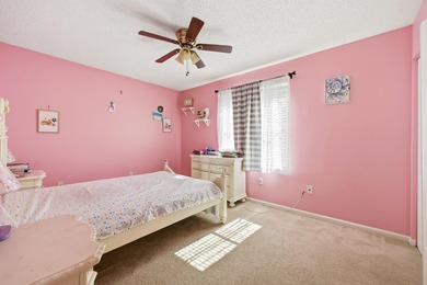 Welcome to this spacious five-bedroom, two-and-a-half-bath - photo 17