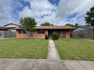Welcome to 1321 Sandstone Drive, a charming 3-bedroom, 2-bath - photo 1