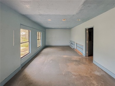 Welcome to 1321 Sandstone Drive, a charming 3-bedroom, 2-bath - photo 3