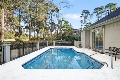 Wonderfully maintained 4-bedroom, 4.5 bath home on quiet - photo 35