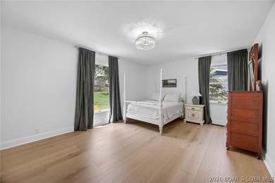 Classic brick ranch meets modern luxury in the heart of Osage - photo 38
