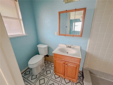 Welcome to 1321 Sandstone Drive, a charming 3-bedroom, 2-bath - photo 8