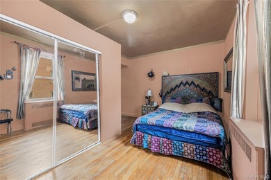 Step into this well designed 1 bed, 1 bath home with hardwood - photo 10