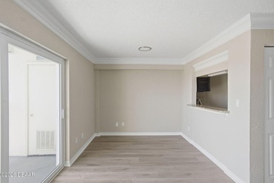 Beautifully updated 6th-floor condo located on the Halifax - photo 22