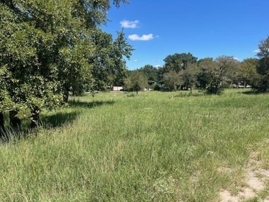 Build your dream home on this beautiful homesite in the - photo 3