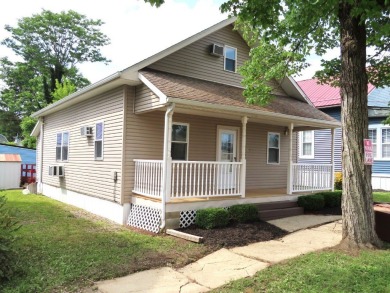 Conneaut Lake Home For Sale in Conneaut Lake Pennsylvania