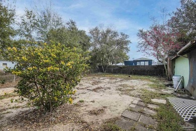 3 adjacent lots in Treasure Hill with a pristine 3BR/3BA mobile - photo 3