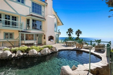Perched above the Pacific Ocean, this rare Laguna Beach estate - photo 2