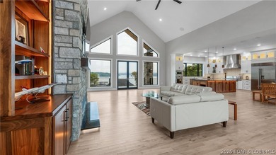 Where LAKE LIVING meets LASTING LUXURY. Sweeping panoramic views - photo 18