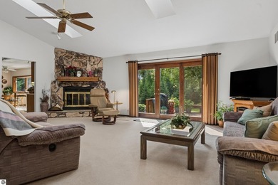 Secluded and wooded lot in Lakewood shores. Original owners have - photo 21